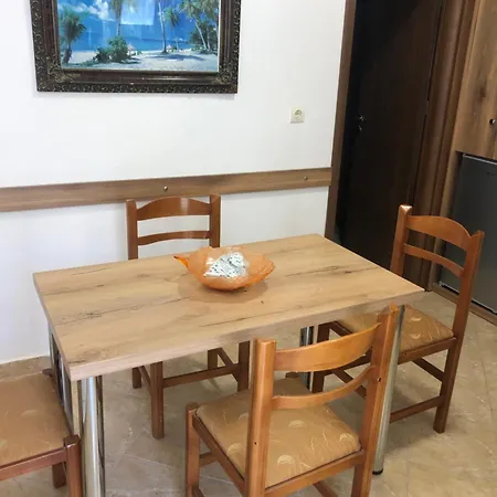 Emas Private Appartement *